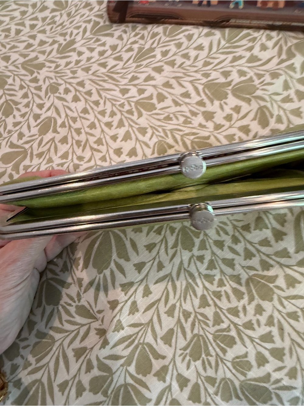 HOBO Green Leather Frame Clutch - Picture 6 of 12